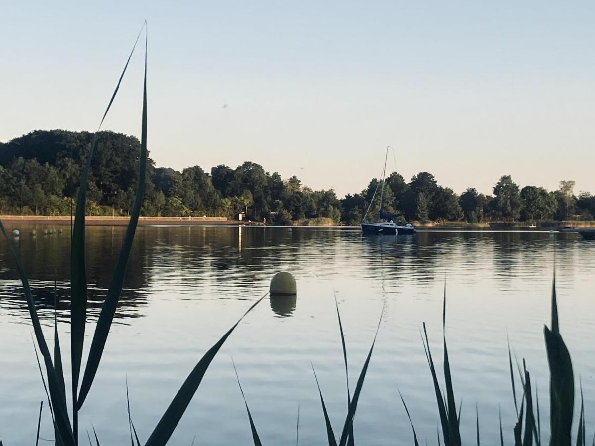Draussen Am See Losheim Buitenkant foto